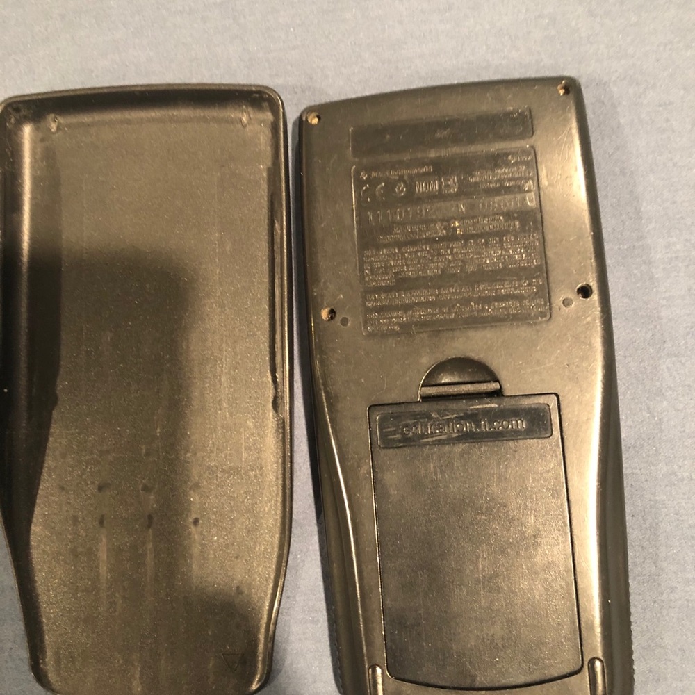 Texas Instruments Calculator - Picture 3 of 5